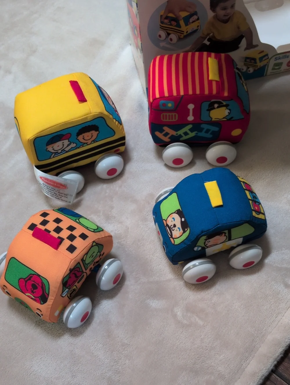 Melissa & Doug four pull
